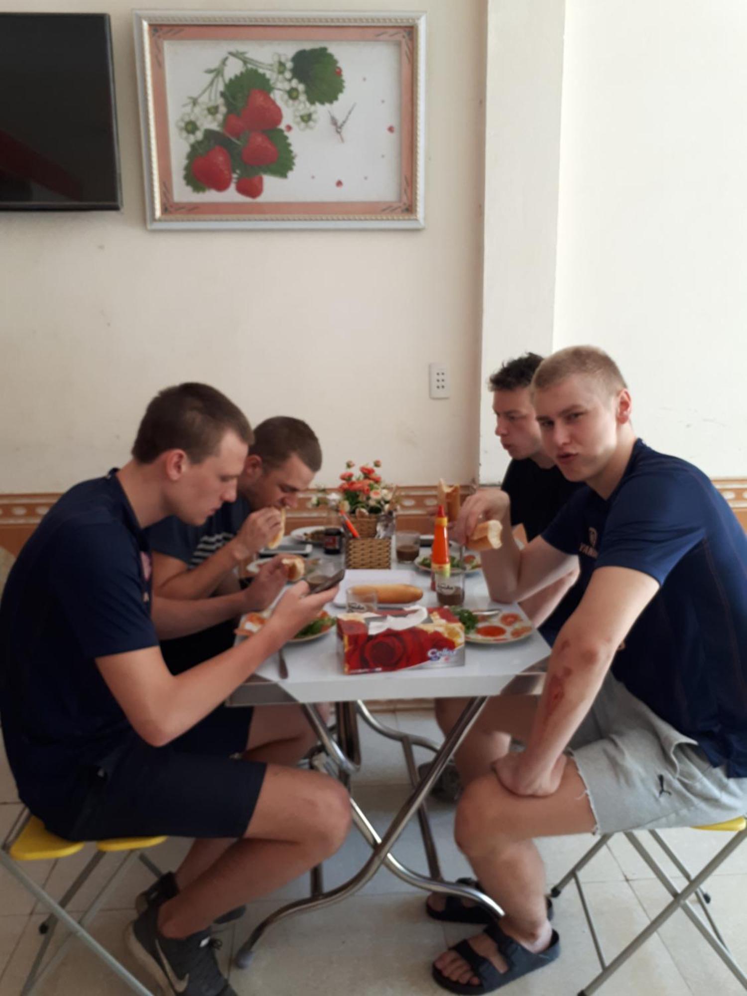 Hotel Thanh Minh Chau Lang Chanh Екстер'єр фото